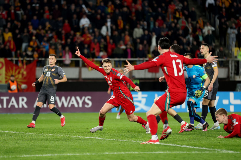 David Brooks celebrates his late equaliser with the last kick of the game in Cymru's 1-1 draw against North Macedonia in World Cup qualifying