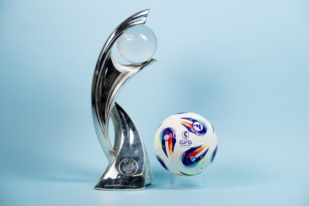 A general view of the UEFA Women’s EURO 2025 trophy and the tournament ball. 